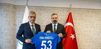 Bakan Kemal Memişoğlu'ndan, Çaykur Rizespor'a ziyaret