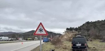 Zincirleme Trafik Kazasında 2 Kişi Hayatını Kaybetti, 5 Yaralı