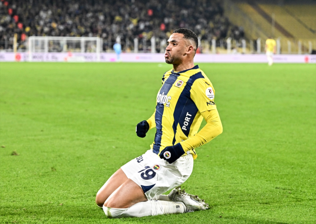 Fenerbahçe, Hatayspor'u sahasında 2-1 mağlup etti Fenerbahçe, Hatayspor'u sahasında 2-1 mağlup etti