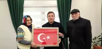 Vali Aydoğdu, Şehit Jandarma Er Garip İleri'nin ailesini ziyaret etti