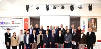 Karabük'te İş Dünyası ve Gelecek Vizyonu Zirvesi Gerçekleştirildi