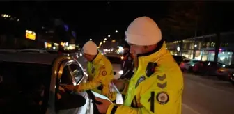 Isparta'da Trafik Denetimleri: 12 Sürücüye Ceza, 5 Araç Men Edildi