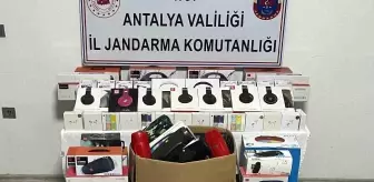 Manavgat'ta Kaçak Eşya ve Tütün Mamulleri Ele Geçirildi