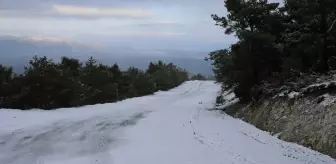 Tokat-Sivas Kara Yolunda Kar Yağışı Etkili Oluyor