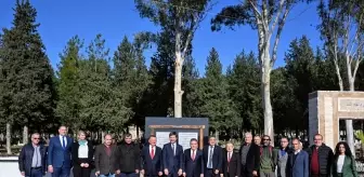 Antalya'da Macar Dostluk Anıtı Açıldı