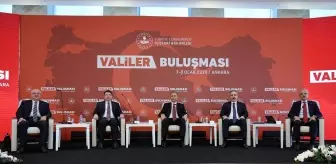 İçişleri Bakanı Yerlikaya'dan Valiler Buluşması Paylaşımı