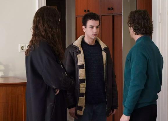 Annem Ankara neden yok? 7. bölüm Annem Ankara günü mü değişti, bu hafta yok mu? 1 Ocak Annem Ankara yeni bölüm ne zaman yayınlanacak? Annem Ankara neden yok? 7. bölüm Annem Ankara günü mü değişti, bu hafta yok mu? 1 Ocak Annem Ankara yeni bölüm ne zaman yayınlanacak?