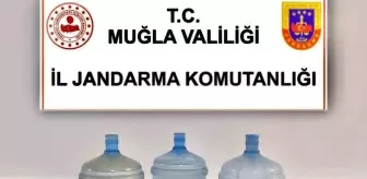 Muğla'da Kaçak Alkol Operasyonu: 65 Litre El Yapımı Rakı Ele Geçirildi