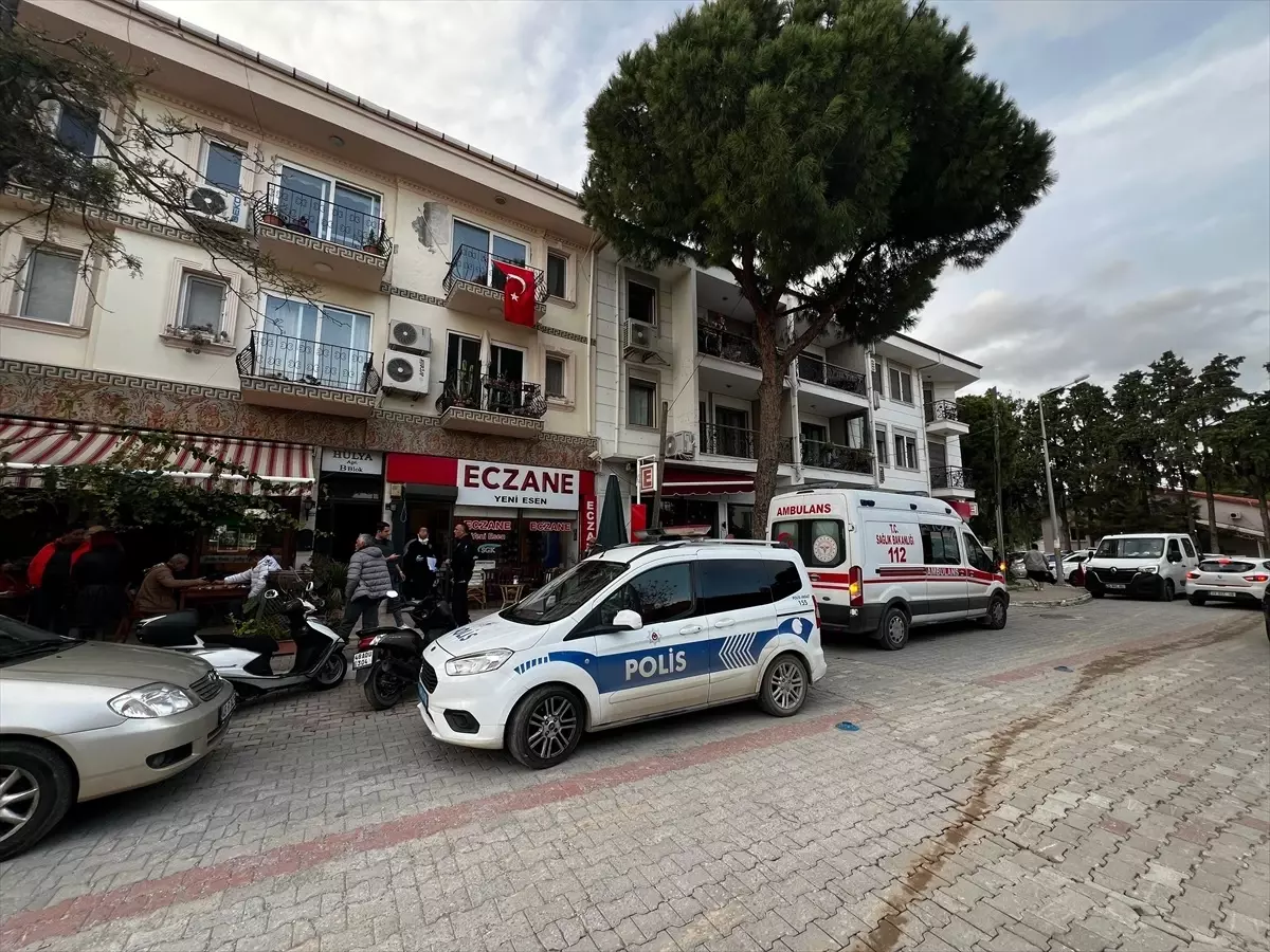 Ünlü ressam Nedim Celkan evinde ölü bulundu