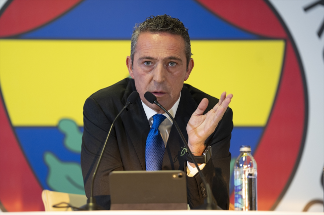 Savcıları göreve çağırdı: Ali Koçtan basın toplantısına damga vuran şike çıkışı Savcıları göreve çağırdı: Ali Koçtan basın toplantısına damga vuran şike çıkışı