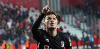 Adem Ljajic'e Türkiye'den sürpriz bir talip çıktı: Teklif yapan takıma çok şaşıracaksınız