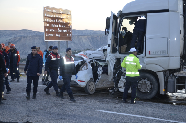 Collision between fuel tanker and car in Adıyaman: 3 dead, 4 injured