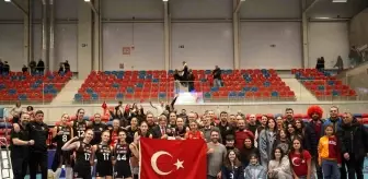 Türk Hava Yolları Voleybol Takımı CEV Kupası'nda Avantaj Sağladı