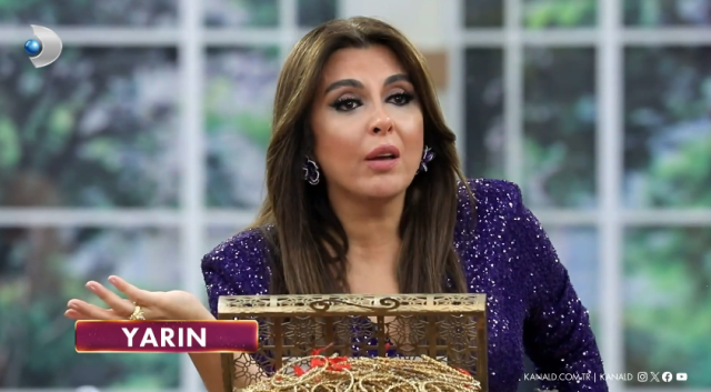 Aslı Hünel neden ağladı? Aslı Hünel ne anlattı, abisi ile neden küstü? Aslı Hünel neden ağladı? Aslı Hünel ne anlattı, abisi ile neden küstü?