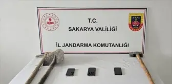 Sakarya'da Kaçak Kazı Yapan 11 Zanlı Fotokapanla Yakalandı