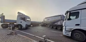 Karaman'da Zincirleme Trafik Kazası: 7 Yaralı