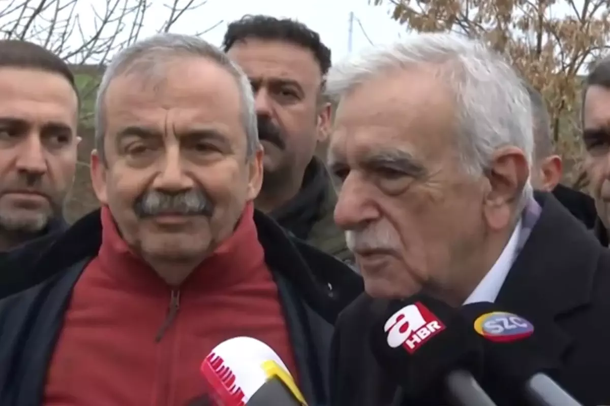DEM Parti heyeti Selahattin Demirtaş ile görüştü! İşte ilk açıklama