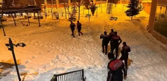 Erzurum'da Parkta Bıçaklı Kavga: 1 Yaralı