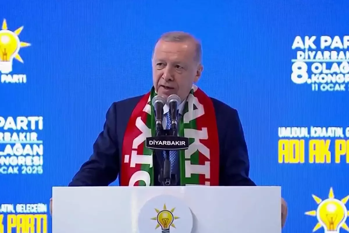 Cumhurbaşkanı Erdoğan Diyarbakır'da konuşuyor: Artık yeni şeyler söyleme vaktidir