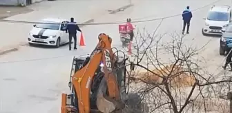 İnegöl'de Altyapı Çalışması Sırasında Doğal Gaz Borusu Delindi