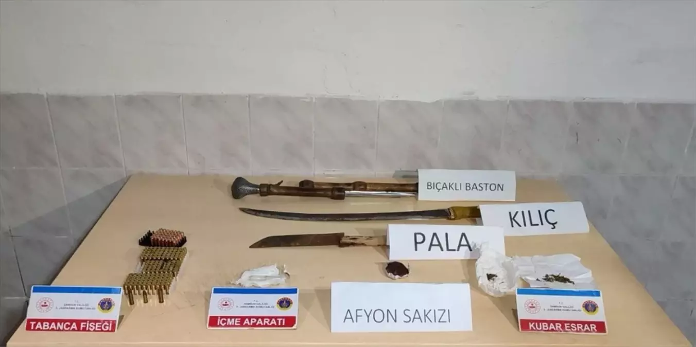 Bafra'da Uyuşturucu Operasyonu: İki Kişi Gözaltına Alındı
