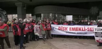 Mecidiyeköy'de 'Sefalet' Zammını Protesto Eden Emekliler: Mutfakta Yangın Var, Bıçak Kemiğe Dayandı