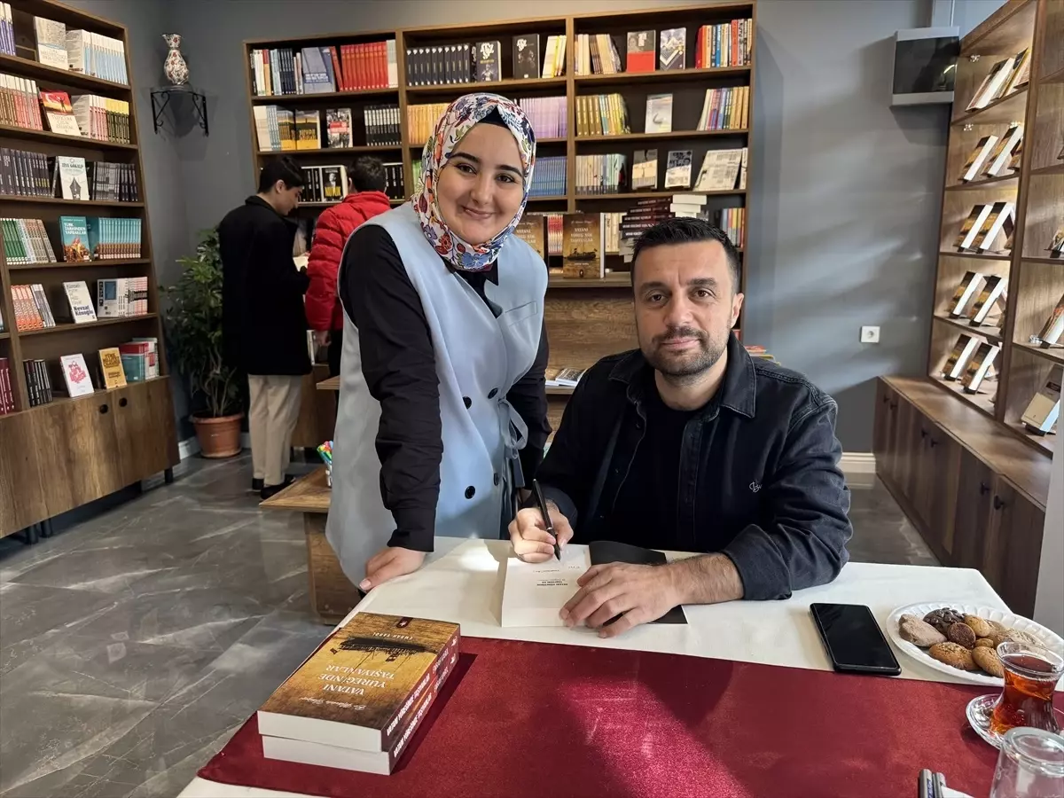 Emrah Varol'dan 'Vatanı Yüreğinde Taşıyanlar' Kitabı