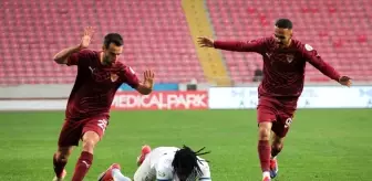 Trendyol Süper Lig'de Atakaş Hatayspor, Çaykur Rizespor'a 2-1 Yenildi