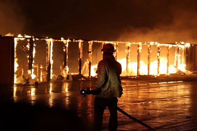 Prisoners are helping with firefighting efforts in the USA