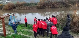 Aydın'da Menderes Nehri'ne Düşen Kişiyi Bulmak İçin Arama Çalışmaları Başlatıldı