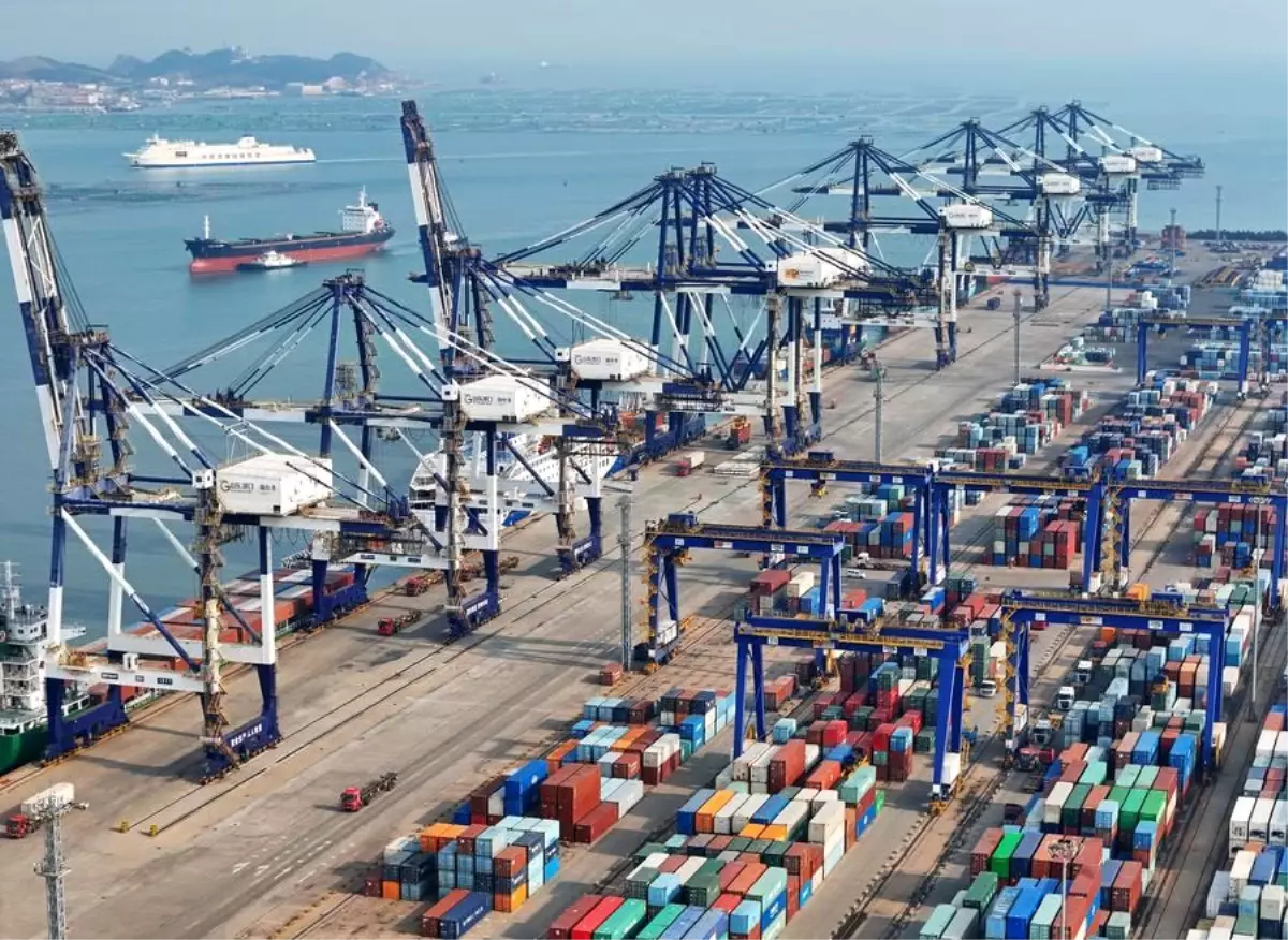 Çin'in Dış Ticaretinde Rekor Artış: 2024'te 43,85 Trilyon Yuan