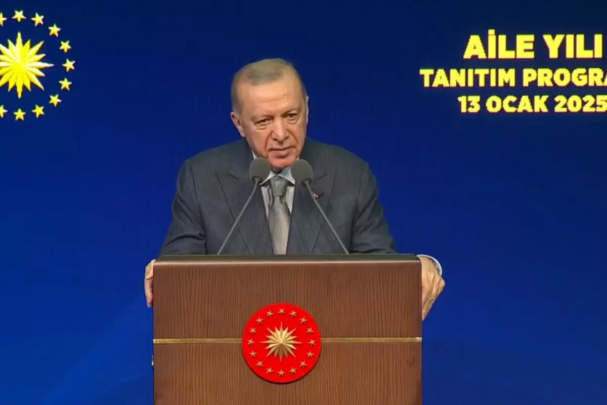 Gözler vereceği müjdelerde! Cumhurbaşkanı Erdoğan'ın merakla beklenen konuşması başladı