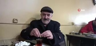 Erzurum'da Dua ile Çay Servisi: 'Burada Umut Var'