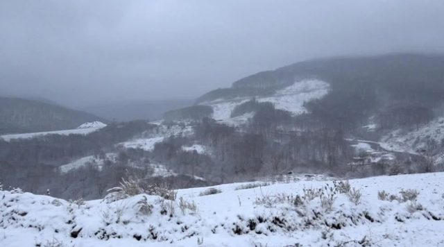 Snow has reached the doorstep of Istanbul