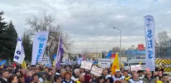 KESK'ten bakanlık önünde vergi adaleti ve emeklilik protestosu