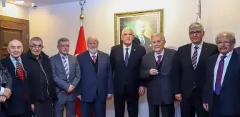 İYİ Parti Genel Başkanı Müsavat Dervişoğlu, Milli Düşünce Merkezi Derneği Üyeleriyle Görüştü