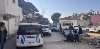 Adana'da Aynı Aileden 3 Kişi Bıçaklanarak Öldürüldü