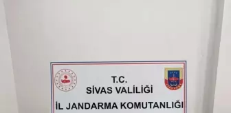 Sivas'ta Sahte Forma Operasyonu: Binlerce Ürün Ele Geçirildi