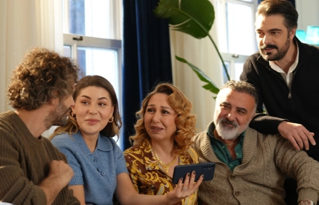 Lela final mi yapıyor, bitiyor mu?