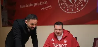 Okçuluk Milli Takımları Teknik Direktörü Yusuf Göktuğ Ergin, Yılın Kareleri Oylamasına Katıldı