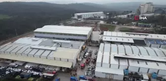 Sakarya'da Yalıtım Fabrikasında Yangın: 4 Yaralı