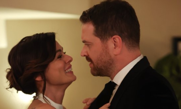 Sandık Kokusu 42. bölüm tek parça izle! Sandık Kokusu full HD izleme linki!