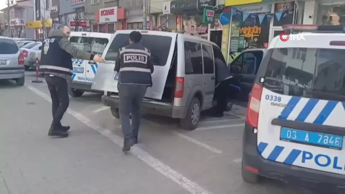 27 Yıl Hapis Cezasıyla Aranan Şahıs Polisin Takibiyle Yakalandı