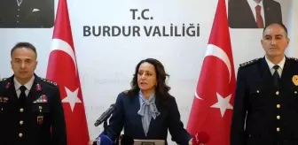 Burdur'da Güvenlik Toplantısı: Düzensiz Göç ve Uyuşturucu Operasyonları Açıklandı