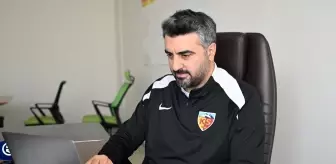 Bellona Kayserispor Teknik Direktörü Sinan Kaloğlu, Yılın Kareleri Oylamasına Katıldı