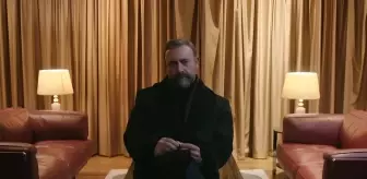 Kral Kaybederse fragmanına Halit Ergenç'in saçları damga vurdu