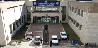 Afyonkarahisar'da Oto Hırsızları Yakalandı