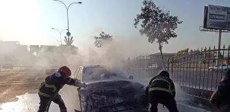 Şanlıurfa'da Zincirleme Trafik Kazası: 1 Araç Alev Aldı