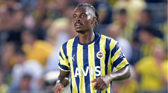 The first departure at Fenerbahçe: The star footballer bid farewell to the team in a social media post