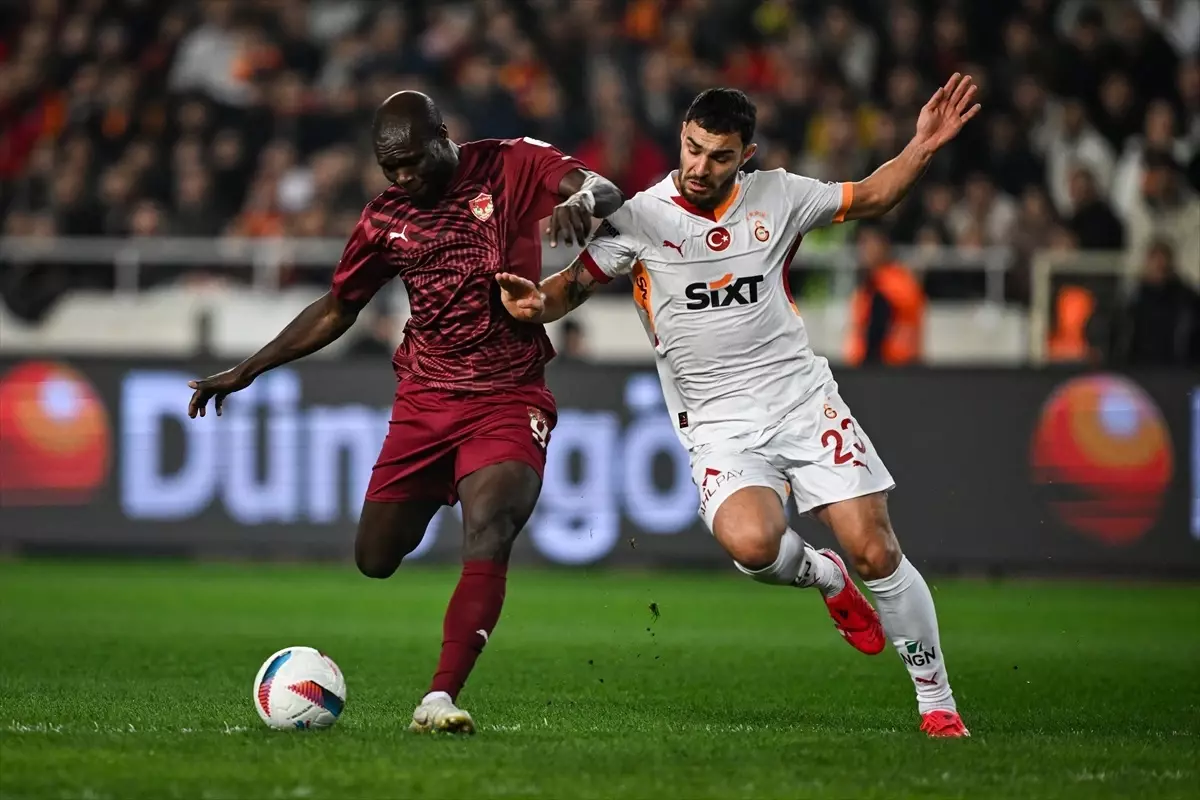 Galatasaray, Hatayspor ile Mersin'de Karşılaştı